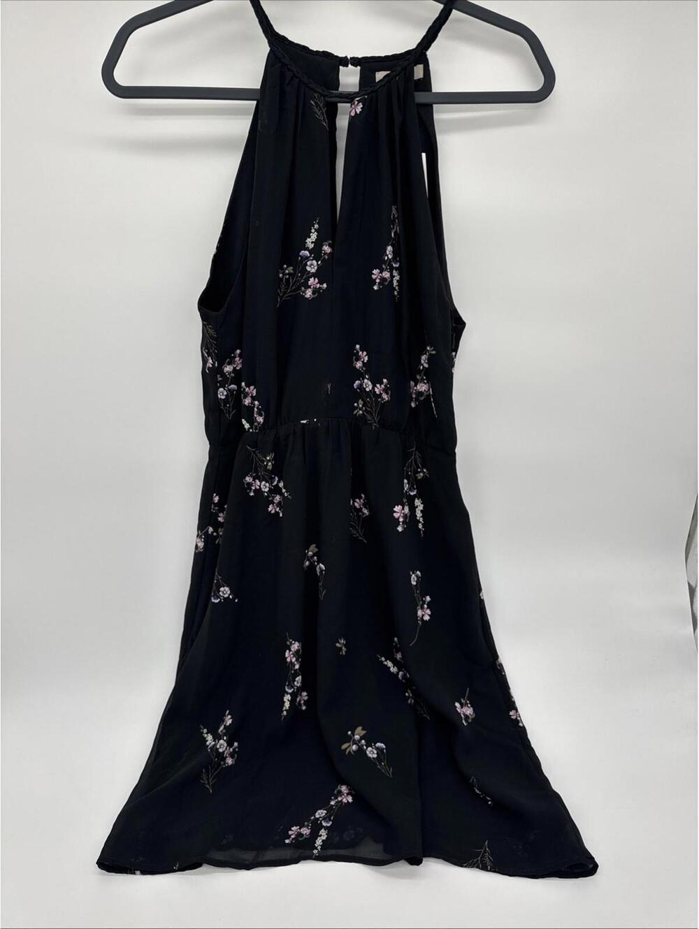 H&M Women's Sleeveless Dress Knee Length Size 6 Side Zipper Black Floral Print